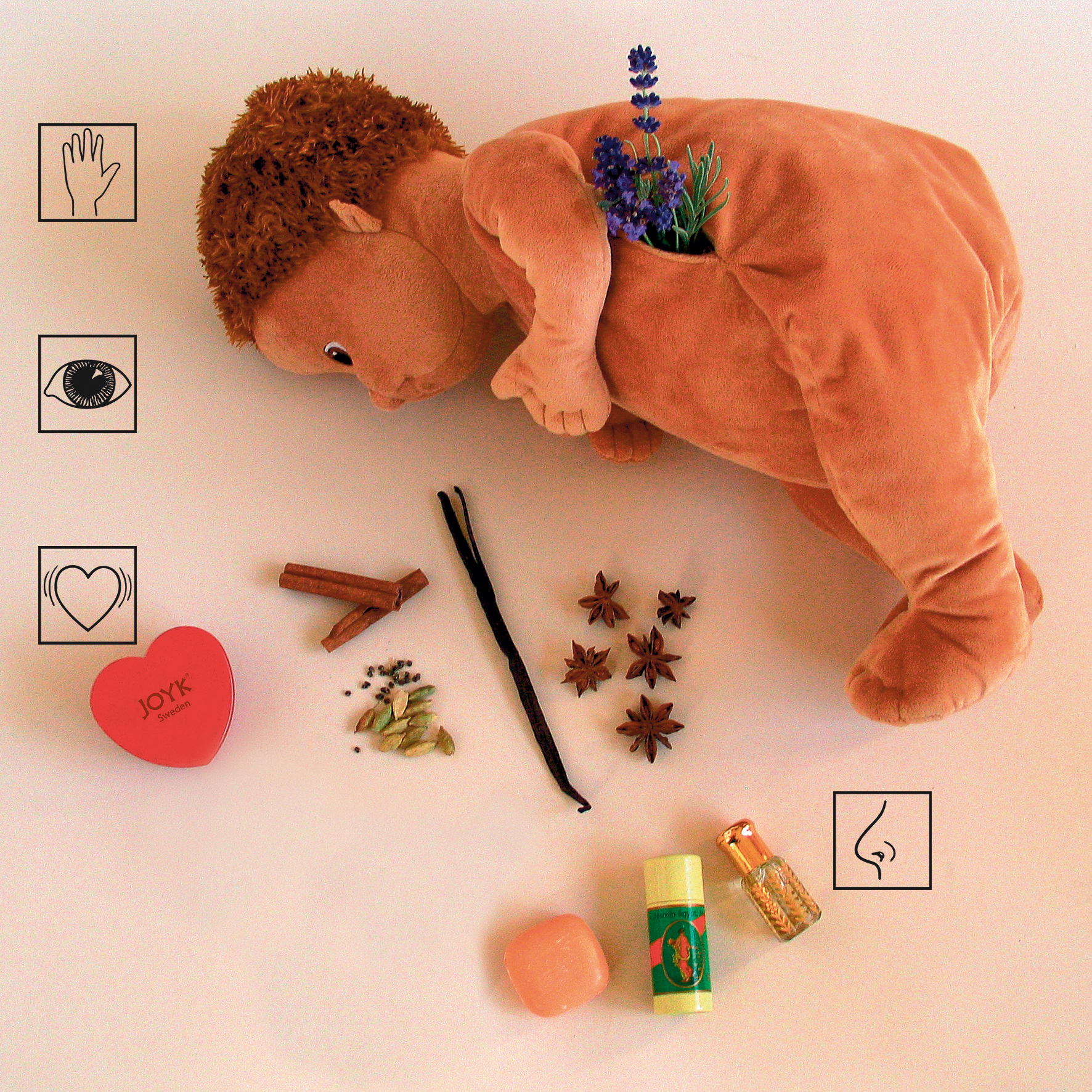 Joyk Empathiepuppe Simone bäuchlings mit Duft-Materialien und Herzschlag-Simulator