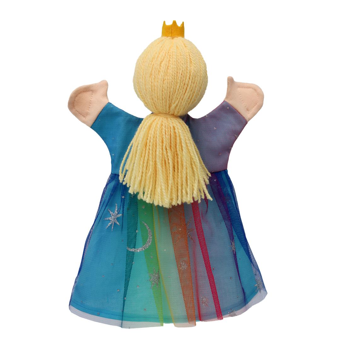 Kasperlepuppe Prinzessin Regenbogen von munabo in der Rückansicht mit Krone und Regenbogen-Tüllkleid