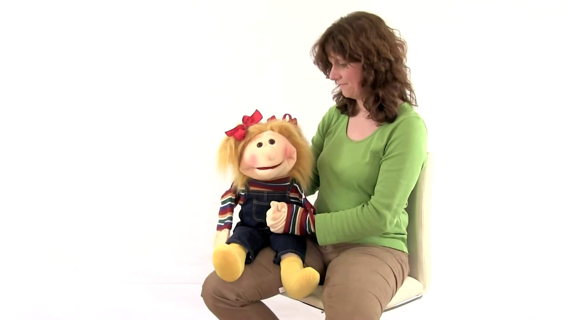 Video 1: Living Puppets Handpuppe GROSSE Maja