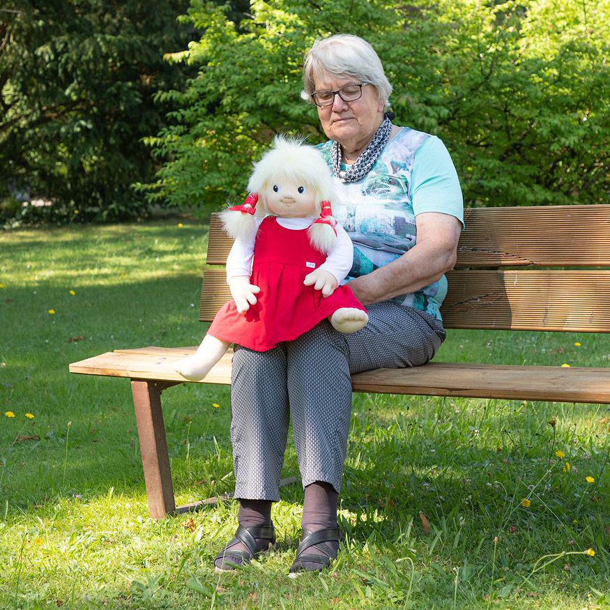 Joyk Puppen - Empathiepuppe Nelly Joyk Puppen - Empathiepuppe Nelly - Produktbild 4