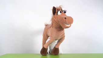 Living Puppets hand puppet Helge the horse Demo